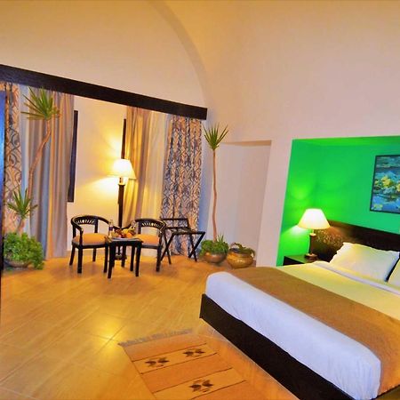 Rohanou Beach Resort Kuszeir Kültér fotó