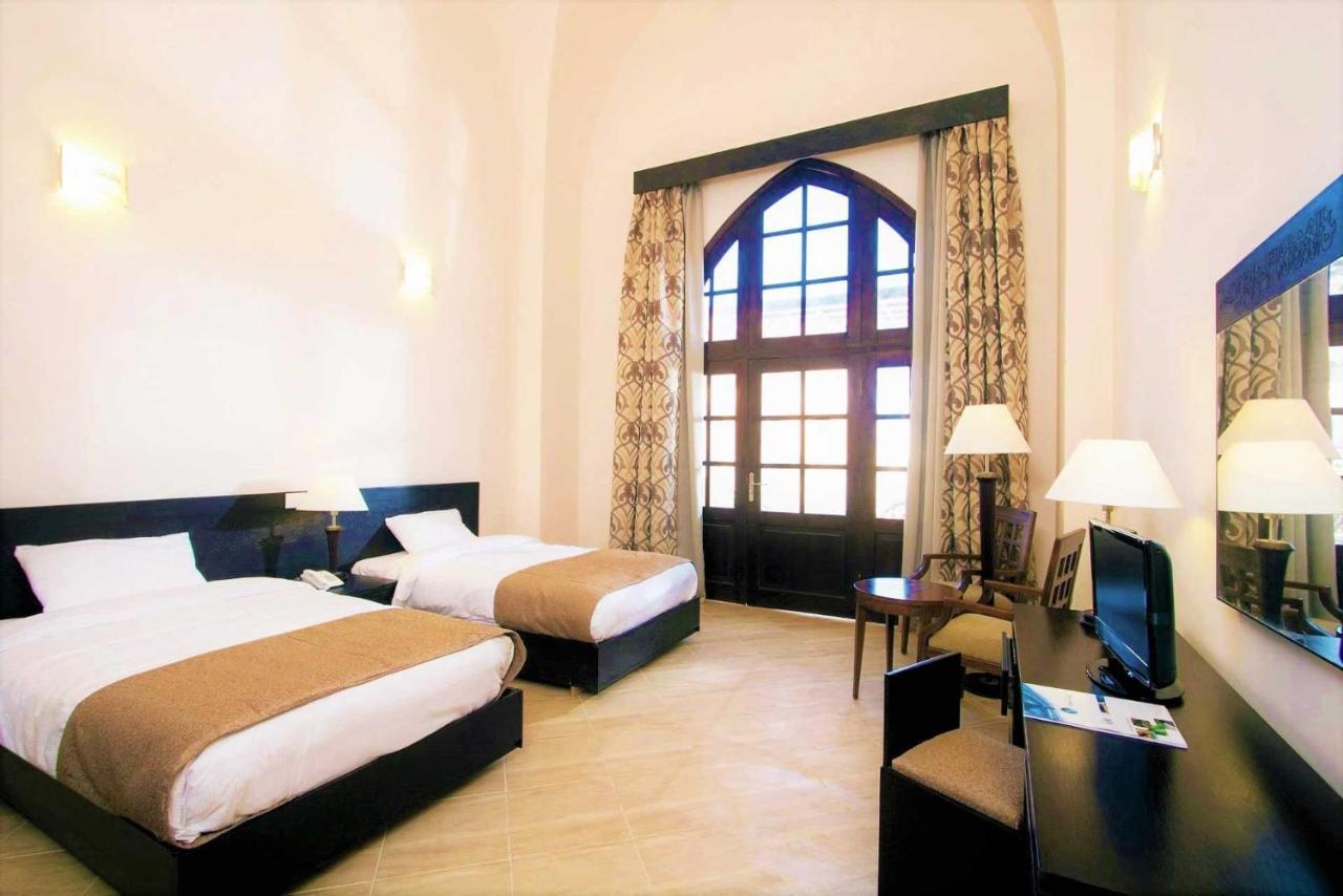 Rohanou Beach Resort Kuszeir Kültér fotó